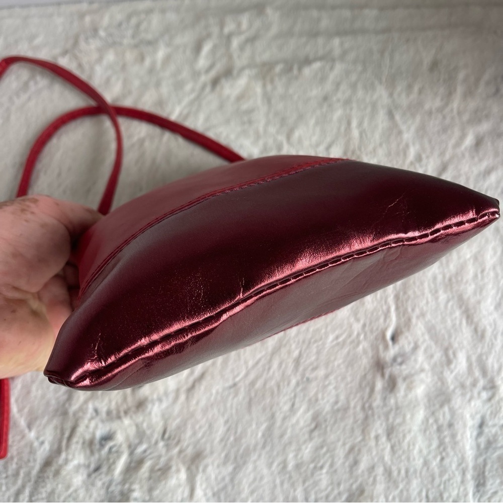 Sorbetto Accesori Elegant Red Crossbody Bag - Picture 9 of 12